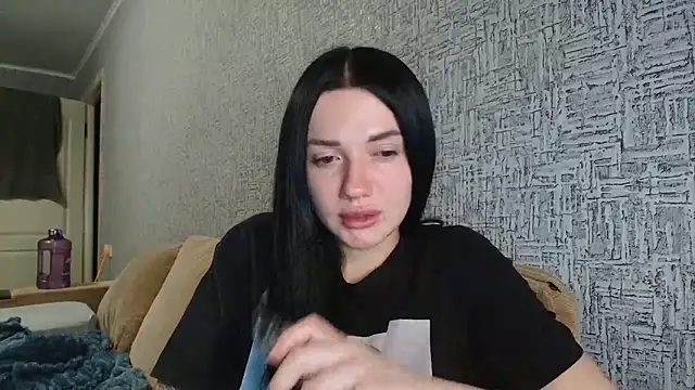 Liana diva online show from February 22, 2026, 7:01 pm