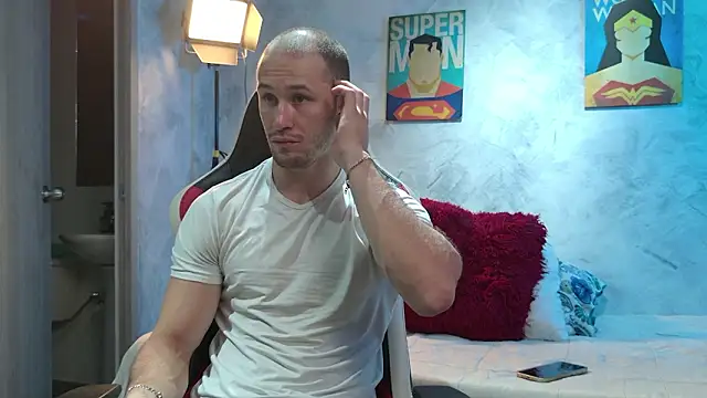Snapshot of AxelFairchaild chatting on March 3, 2026, 1:17 pm AxelFairchaild online show from March 3, 2026, 1:17 pm
