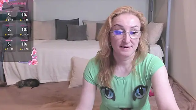 MadissonKiss online show from May 23, 2026, 11:42 pm