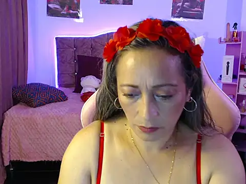 Melanyy 100 online show from March 7, 2025, 3:29 am