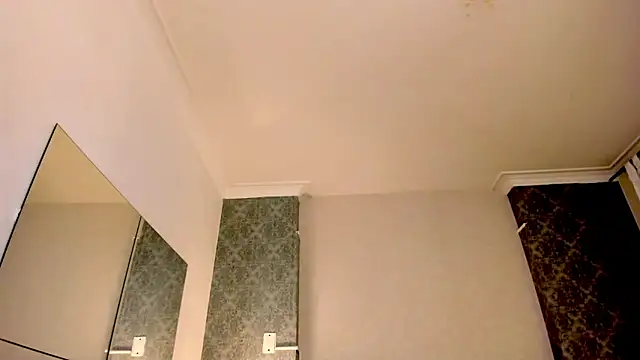 Snapshot of Mistyca chatting on March 1, 2025, 11:17 am Mistyca online show from March 1, 2025, 11:17 am