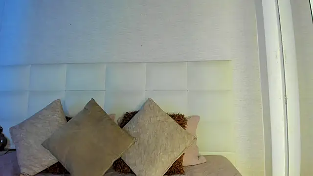 Snapshot of Mistyca chatting on March 14, 2025, 10:29 am Mistyca online show from March 14, 2025, 10:29 am