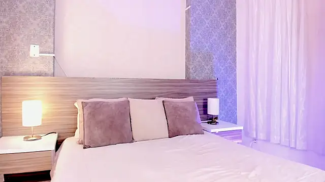 Snapshot of Mistyca chatting on November 5, 2025, 11:10 am Mistyca online show from November 5, 2025, 11:10 am