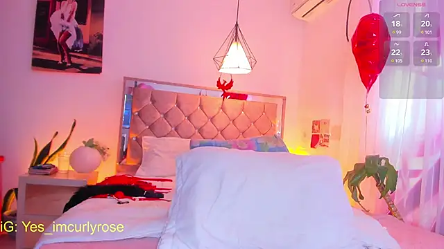 Snapshot of CurlyRose__ chatting on February 17, 2026, 9:21 pm CurlyRose online show from February 17, 2026, 9:21 pm