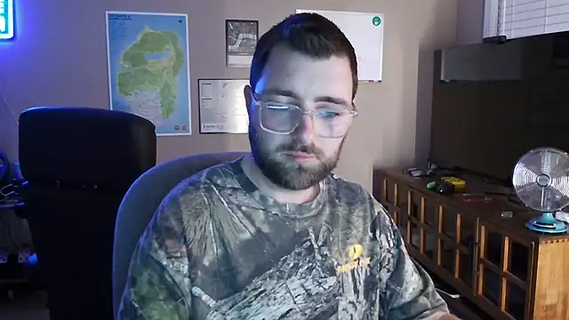 Snapshot of silverfish325 chatting on March 27, 2026, 2:39 am silverfish325 online show from March 27, 2026, 2:39 am