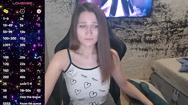 PamelaYoun online show from November 9, 2025, 2:37 pm