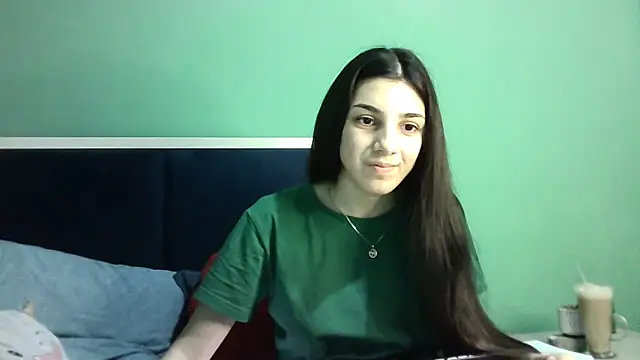 Ahotkittyxxx online show from January 10, 2025, 3:37 pm