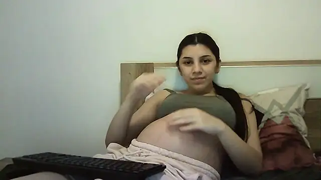 Ahotkittyxxx online show from November 28, 2025, 5:26 pm