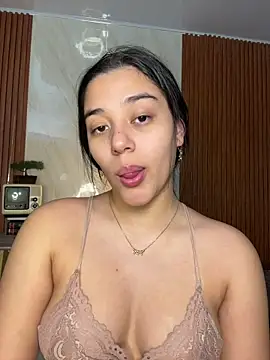 Snapshot of floriamANDjazmin chatting on July 18, 2026, 3:00 am floriamANDjazmin online show from July 18, 2026, 3:00 am