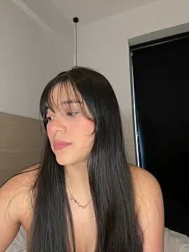 Snapshot of floriamANDjazmin chatting on July 29, 2026, 9:24 pm floriamANDjazmin online show from July 29, 2026, 9:24 pm