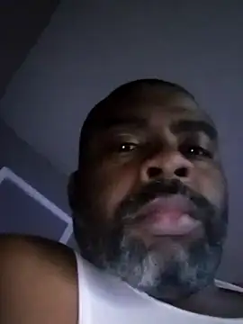 SLOWSTRO online show from November 19, 2025, 4:40 pm