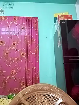 Snapshot of Sumi-roy chatting on October 22, 2025, 4:13 am Sumi-roy online show from October 22, 2025, 4:13 am