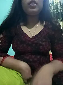 Snapshot of Sumi-roy chatting on November 11, 2025, 8:47 am Sumi-roy online show from November 11, 2025, 8:47 am