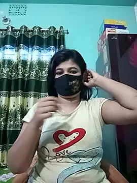 Snapshot of Sumi-roy chatting on November 19, 2025, 8:25 am Sumi-roy online show from November 19, 2025, 8:25 am