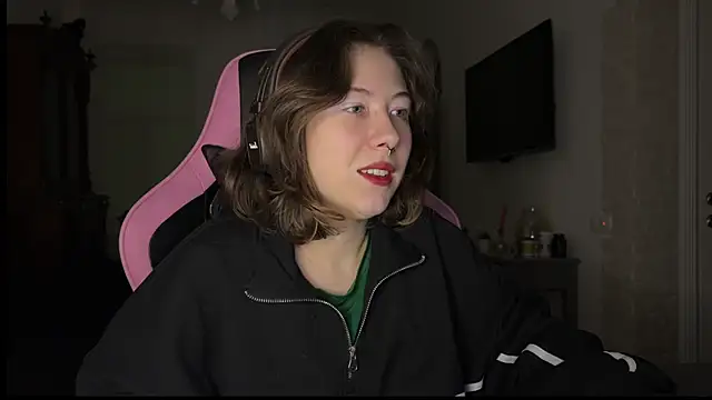 misswishh  online show from February 11, 2025, 12:06 am