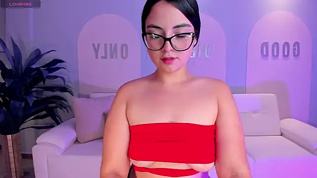 AllisonRogersX online show from March 2, 2025, 8:29 pm