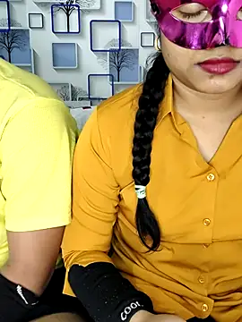 Snapshot of Hot_Bhabi08 chatting on May 19, 2026, 4:19 am Hot Bhabi08 online show from May 19, 2026, 4:19 am