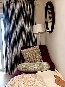 DickDiva1 online show from April 13, 2026, 8:09 am