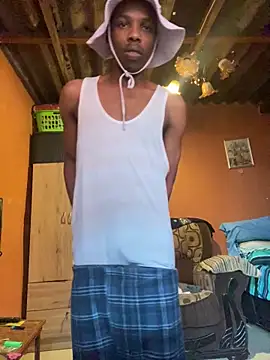 Snapshot of skyfall200 chatting on November 5, 2025, 12:49 pm skyfall200 online show from November 5, 2025, 12:49 pm