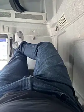 Snapshot of Dan_NFS chatting on September 14, 2025, 10:58 am Dan NFS online show from September 14, 2025, 10:58 am