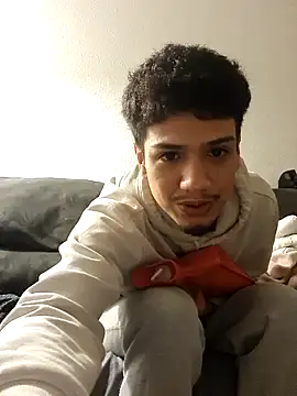 sweet  paar online show from January 10, 2025, 7:21 pm