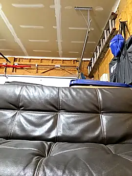 Snapshot of MrMechanic38 chatting on March 1, 2026, 7:38 pm MrMechanic38 online show from March 1, 2026, 7:38 pm