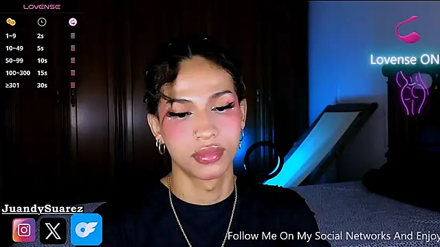 Snapshot of Abby_bella09 chatting on October 19, 2025, 8:04 am Abby bella09 online show from October 19, 2025, 8:04 am