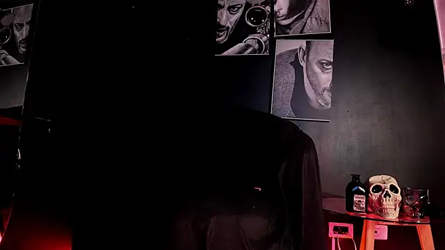 Snapshot of Agnes_jones_ chatting on November 5, 2025, 10:43 pm Agnes jones online show from November 5, 2025, 10:43 pm