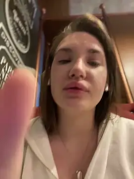 Holly Molii online show from December 14, 2024, 8:23 am