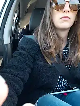 Snapshot of Alexvit2616 chatting on November 10, 2025, 8:35 am Alexvit2616 online show from November 10, 2025, 8:35 am