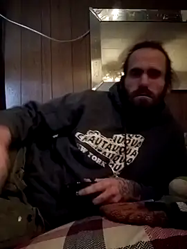 Snapshot of RobStrokes215 chatting on January 28, 2025, 4:30 pm RobStrokes215 online show from January 28, 2025, 4:30 pm