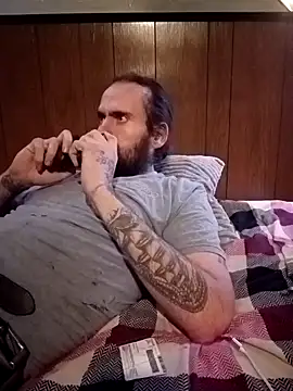 Snapshot of RobStrokes215 chatting on January 31, 2025, 9:59 am RobStrokes215 online show from January 31, 2025, 9:59 am