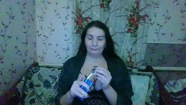 Snapshot of Zefirka_Axe chatting on February 28, 2026, 9:16 pm Zefirka Axe online show from February 28, 2026, 9:16 pm