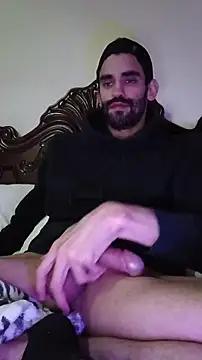 Snapshot of johngil0995 chatting on December 18, 2025, 7:14 am johngil0995 online show from December 18, 2025, 7:14 am