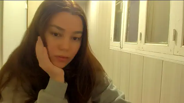 LunaXmii online show from November 15, 2025, 1:36 am