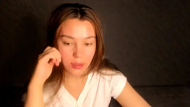 LunaXmii online show from March 14, 2026, 8:03 pm