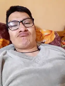 Snapshot of gioarcangel chatting on February 18, 2025, 3:53 am gioarcangel online show from February 18, 2025, 3:53 am