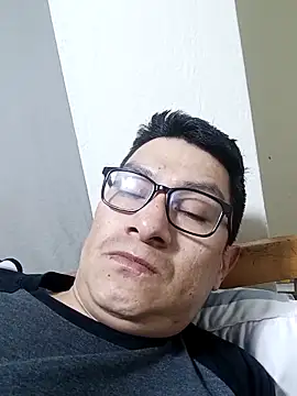 Snapshot of gioarcangel chatting on March 24, 2026, 3:55 am gioarcangel online show from March 24, 2026, 3:55 am