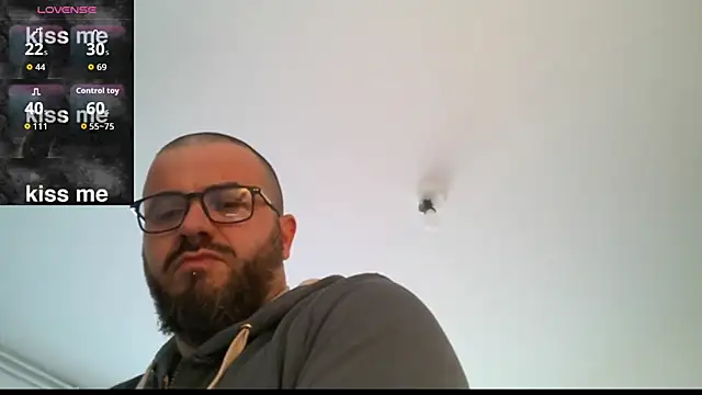 CaroAndMarc online show from December 19, 2025, 11:17 am