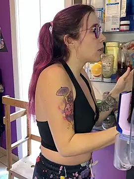 MagdalenaMedusa online show from December 16, 2025, 11:59 am