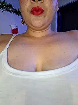 alexxaa96 online show from December 29, 2024, 1:13 am