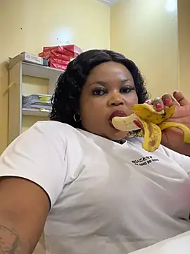 Curveysinaa online show from February 14, 2025, 8:10 am