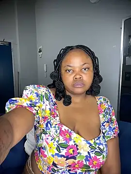 Curveysinaa online show from December 2, 2025, 10:05 pm