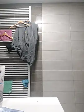 Snapshot of Macanxxx chatting on December 20, 2024, 4:25 pm Macanxxx online show from December 20, 2024, 4:25 pm