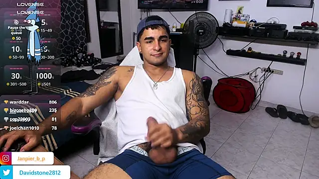 cJuan111 online show from February 26, 2025, 4:45 pm