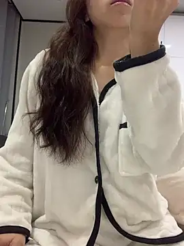 Aimeil online show from March 9, 2025, 12:53 pm