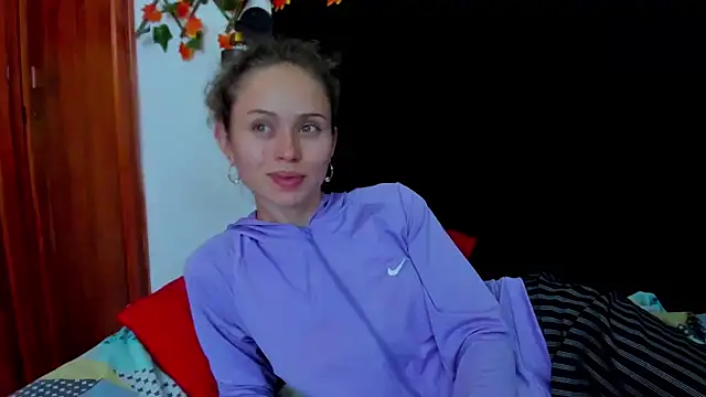 Snapshot of fulfill_fantasies1 chatting on November 30, 2025, 9:02 am fulfill fantasies1 online show from November 30, 2025, 9:02 am