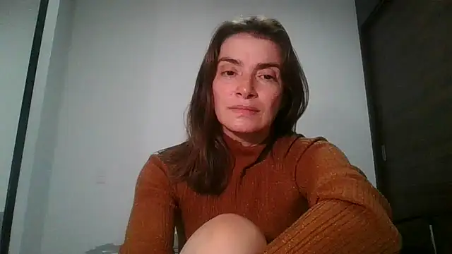 Liloo8923 online show from January 21, 2025, 11:34 pm