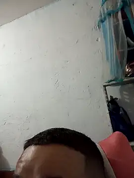 Snapshot of dirty_couple22 chatting on February 1, 2026, 5:39 am dirty couple22 online show from February 1, 2026, 5:39 am