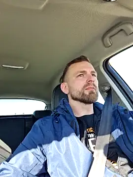 Snapshot of mikhael9999 chatting on March 19, 2025, 12:01 pm mikhael9999 online show from March 19, 2025, 12:01 pm